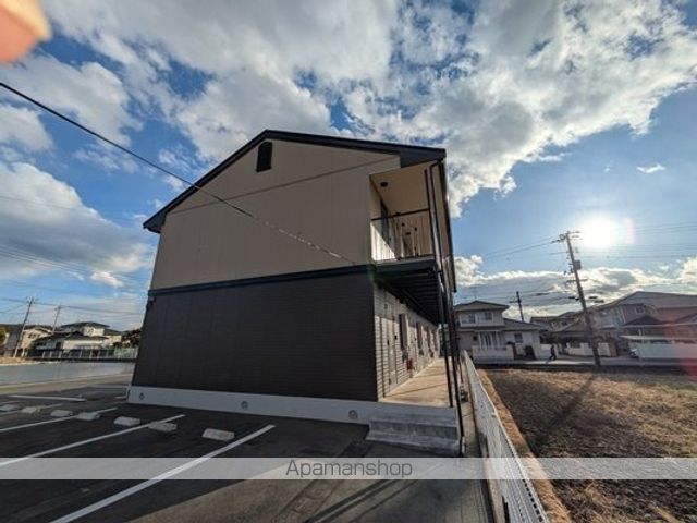 コーポジュネス A棟の外観写真