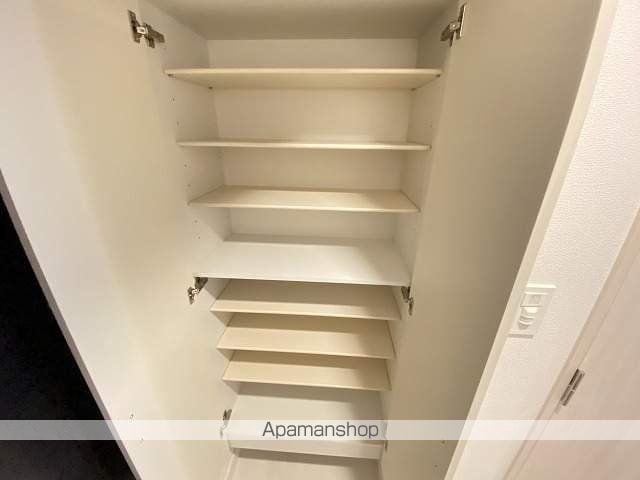 SーRESIDENCE日本橋QUALIERの内装写真