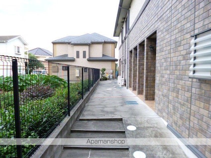 東京都武蔵村山市岸１丁目[1LDK/40.98m2]の共用部2