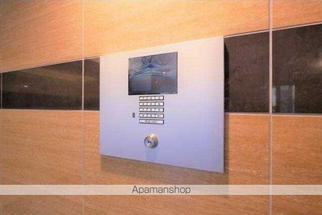 小田急伊勢原駅前マンションの内装写真