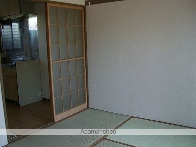 ベルゾーネ永和の内装写真