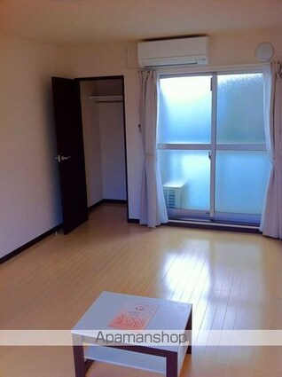 レオネクストレインボーヒルズ[1K/32.71m2]のリビング・居間2