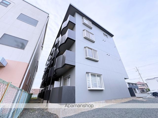 マンション紫尾の外観写真