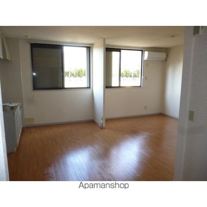 ウィンディアさの　ペット（犬・猫）Ｂ[2DK/52.66m2]のリビング・居間1