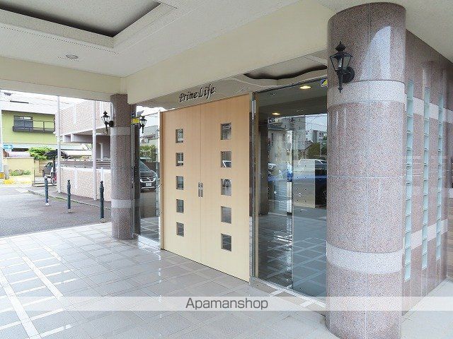 プライムライフの玄関写真