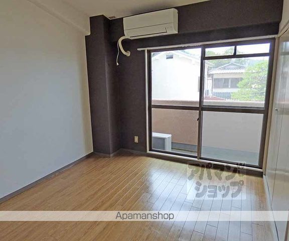 モノ釈迦堂の内装写真