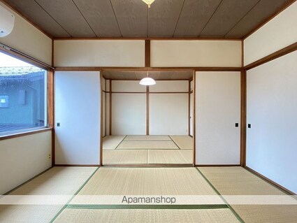 町屋１番館[2K/42.32m2]の内装3