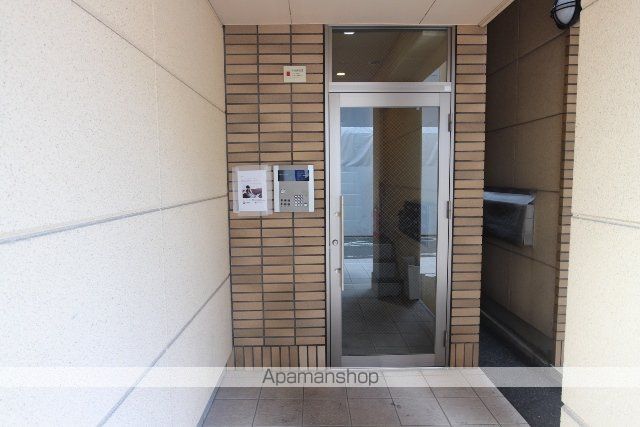 イル・グラッツィア天神南Iの玄関写真