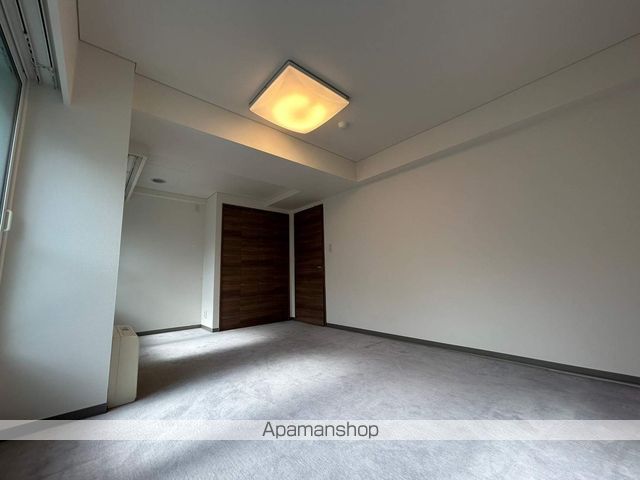 札幌まち家勇﨑の内装写真
