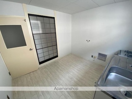 ラ・トゥール屋島百石[2DK/52.92m2]のリビング・居間