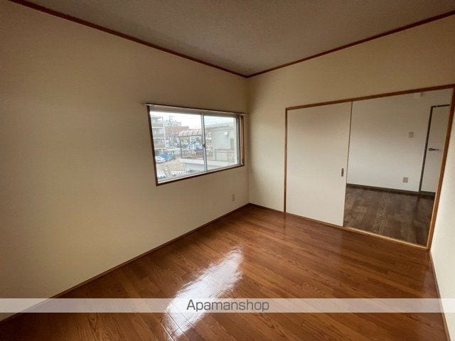 河上マンションの内装写真