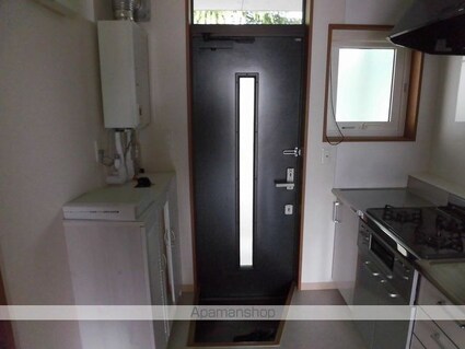 フロイデンハイムⅢ[1K/29.6m2]の玄関