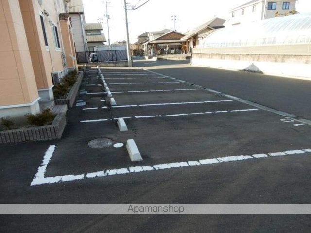 ラグジュアリー・Sの外観写真