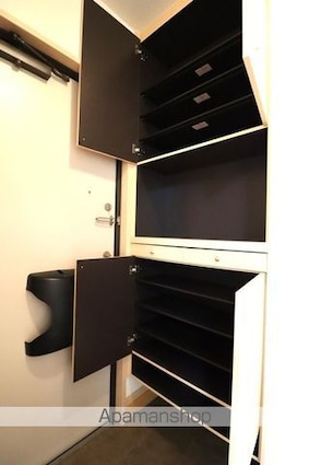 フォレストグリーンハマ　ＡＢＣＤ[2DK/51.15m2]の玄関