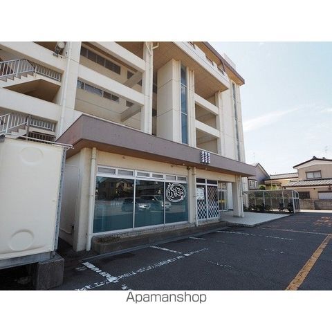 マンション福甚の外観写真