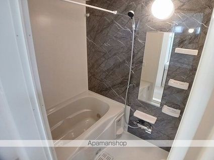 ヒカルサ土浦神立ウエスト[2LDK/58.06m2]のバス