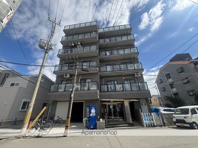 エル三津屋の外観写真