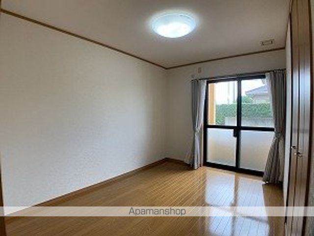 グラシアス・レオーネII・IIIの内装写真