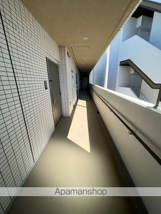 東京都中野区新井１丁目[1R/25.27m2]の共用部3