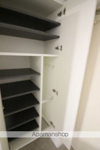 SERENITE本町REFLETの内装写真
