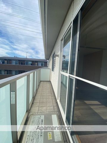 ブルックスターIIIの内装写真
