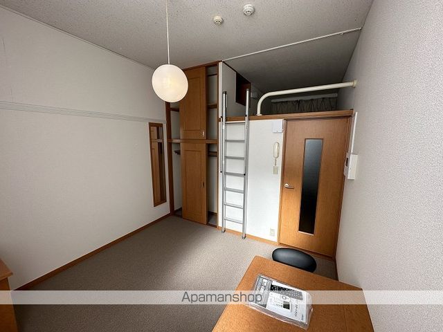 レオパレスサニーホームズの内装写真