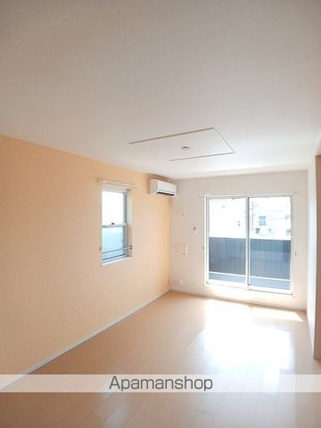 サンブリーゼ東山Dの内装写真