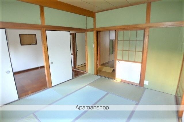 コーポあたごIIの内装写真