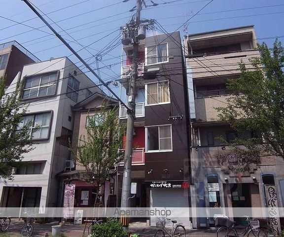 グラヴィ西大路の外観写真