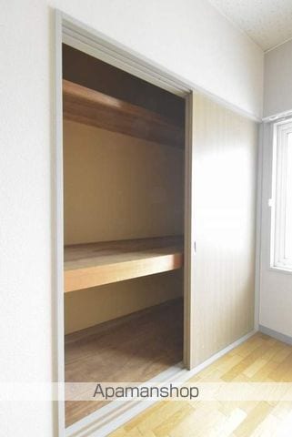 グルーシャ壱番館の内装写真