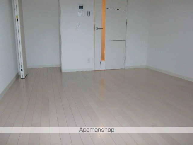 プレサンス桜通グレイスの内装写真