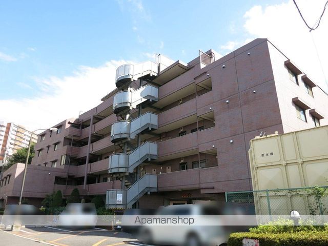 高倉マンションの外観写真