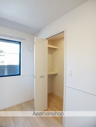 ラ・カーサ　フェリーチェ[1LDK/50.05m2]の収納