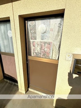 楯アパート[3K/48.6m2]のエントランス