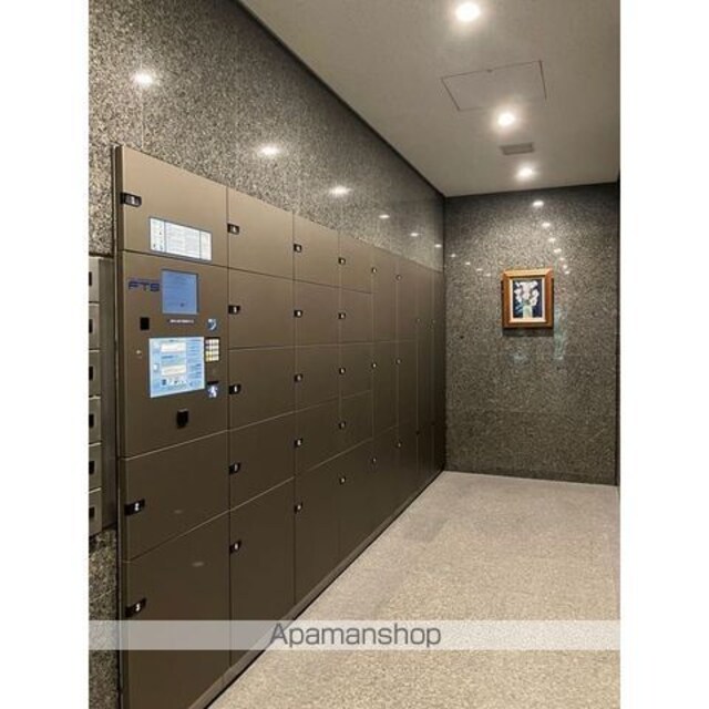 番町パークハウス[3LDK/133.68m2]の共用部