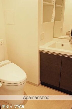 コンフォリア駒場[1K/26.31m2]のトイレ