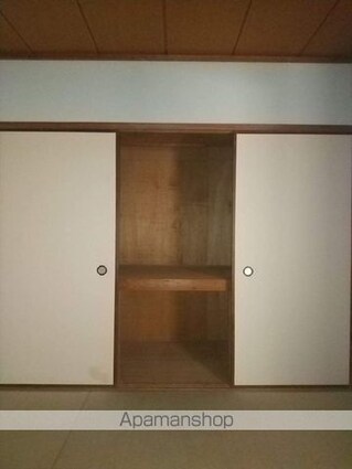 秋葉山マンション[2LDK/47m2]の収納