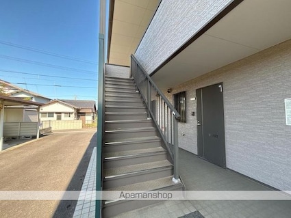 香川県高松市牟礼町原[2DK/40.18m2]のエントランス