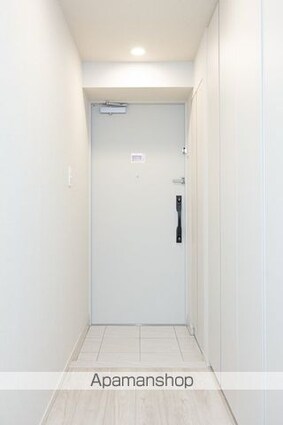 ＲＪＲプレシア東十条ガーデン[2LDK/49.77m2]の玄関