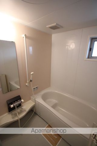 メゾンエミグラントA棟の内装写真