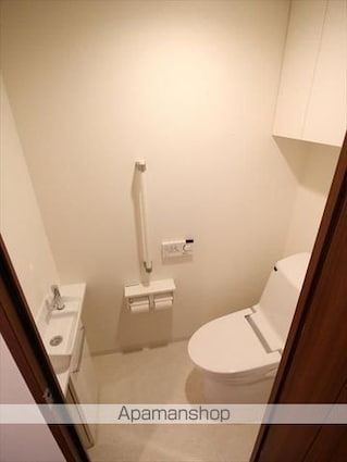 シティタワー松山西堀端[1LDK/62.78m2]のトイレ