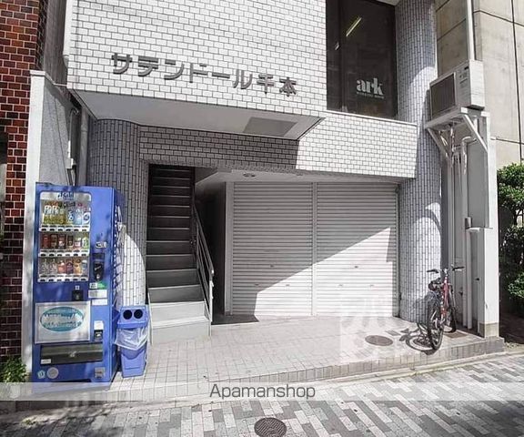 サテンドール千本の玄関写真