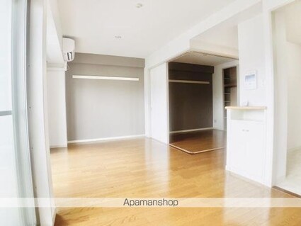 グリーンヒルズ目白[2LDK/56.93m2]のリビング・居間2