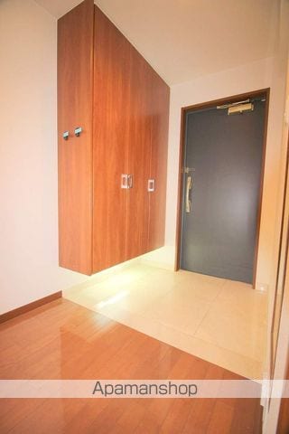 LEGALT0WER船場の内装写真