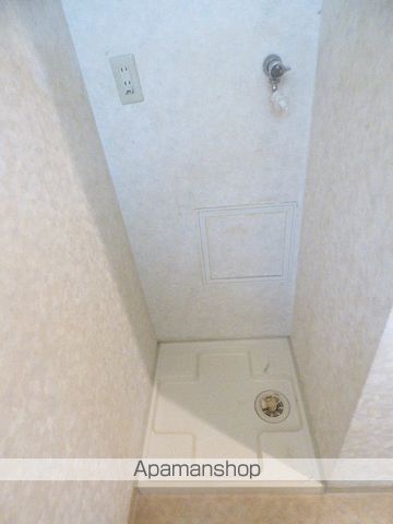 ミドエストツダの内装写真