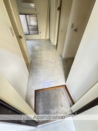 メゾンクレール[1R/18.5m2]の玄関