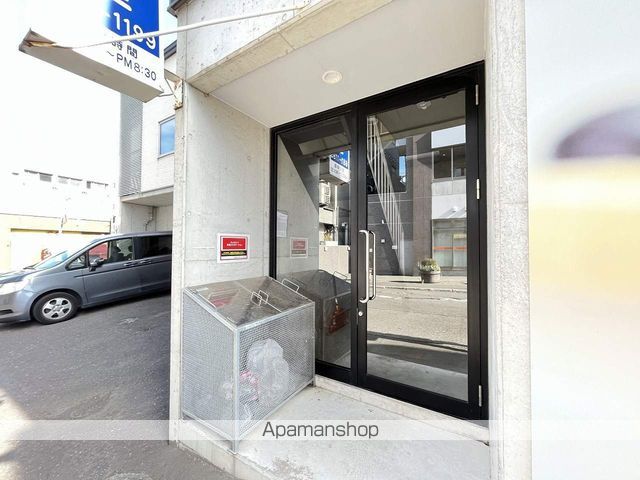 クレオコートの玄関写真