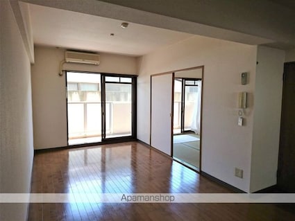 Ｇｒｅｅｎ　Ｃｏａｔ[2LDK/58.5m2]の内装6