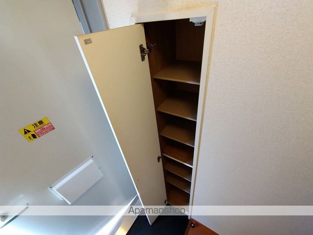 レオパレス中野坂上の内装写真