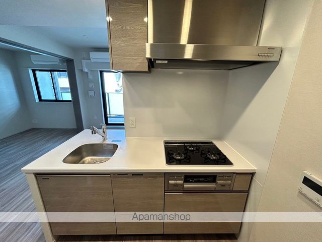 SK RESIDENCES SHINSAIBASHIの内装写真